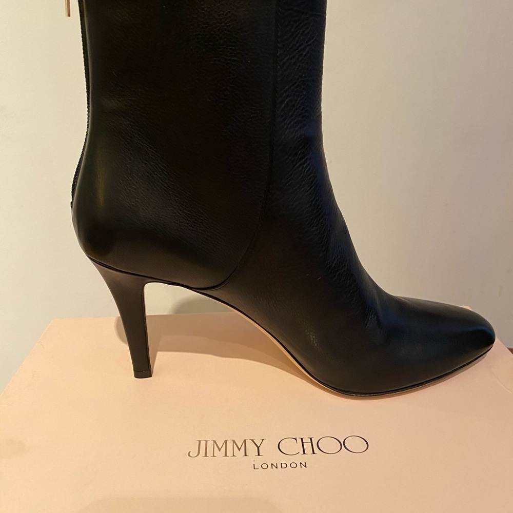 Jimmy Choo black leather calf boots. Size EU 39.5. Never worn